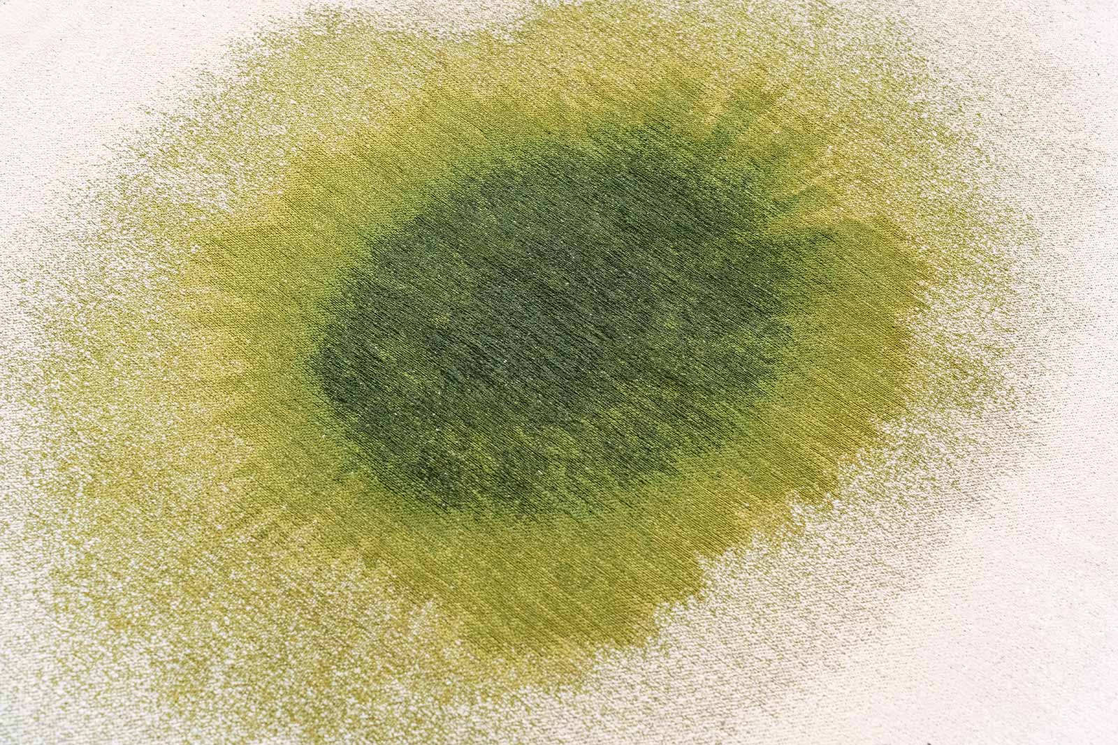 Louis De Poortere teppich Meditation 2105 Drop Green Pepper zoom 2